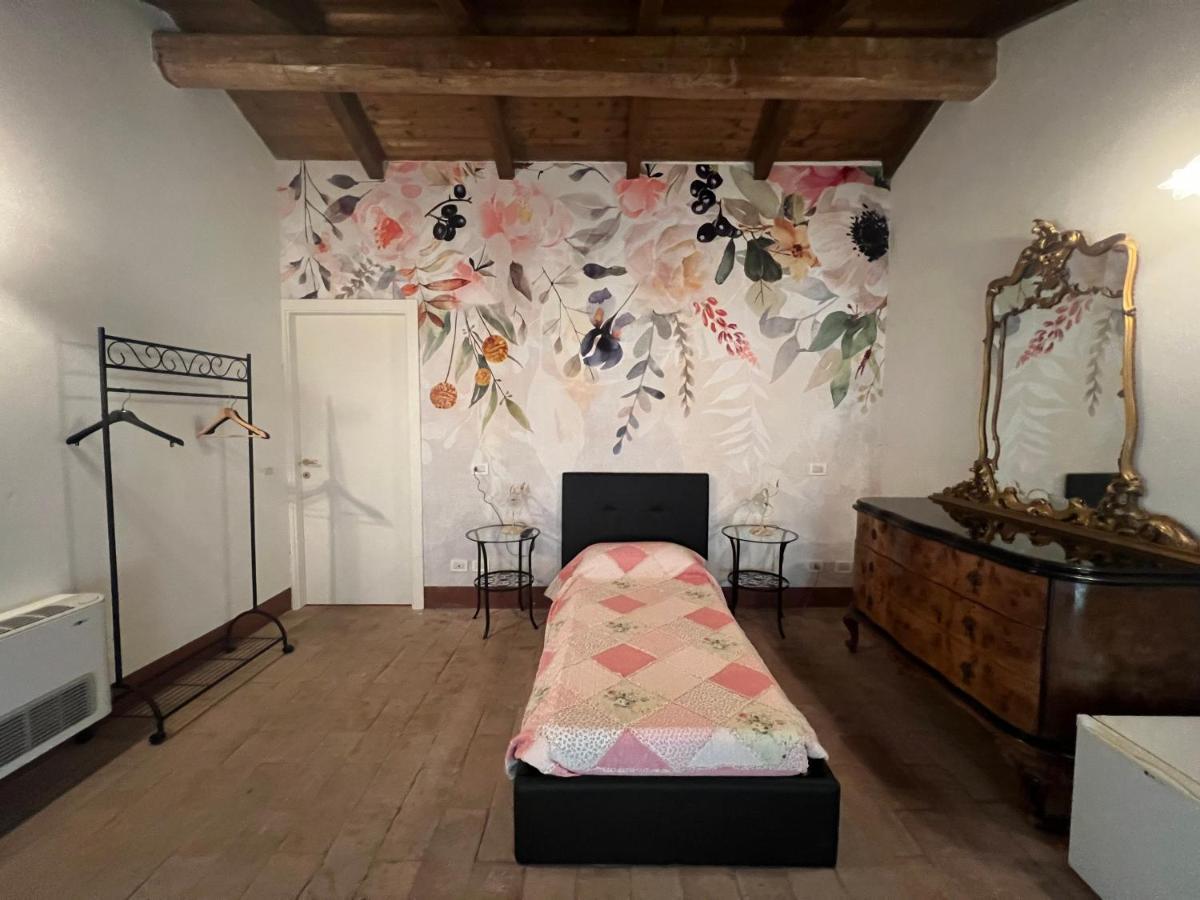 Agriturismo E Az. Agricola Ma.Mi Sale 外观 照片