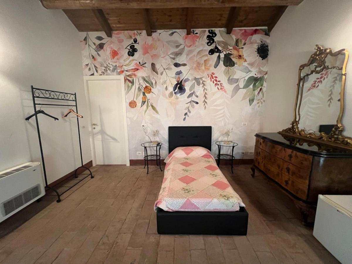 Agriturismo E Az. Agricola Ma.Mi Sale 外观 照片